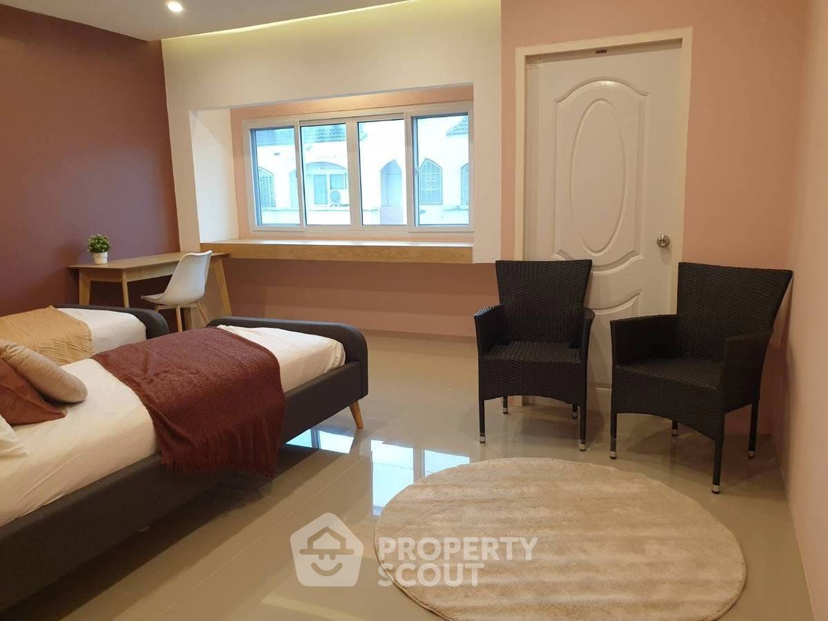 รูป ทาวน์เฮ้าส์ 3-ห้องนอน ใน คันนายาว (ID 2885218) - รูปที่ 7/19