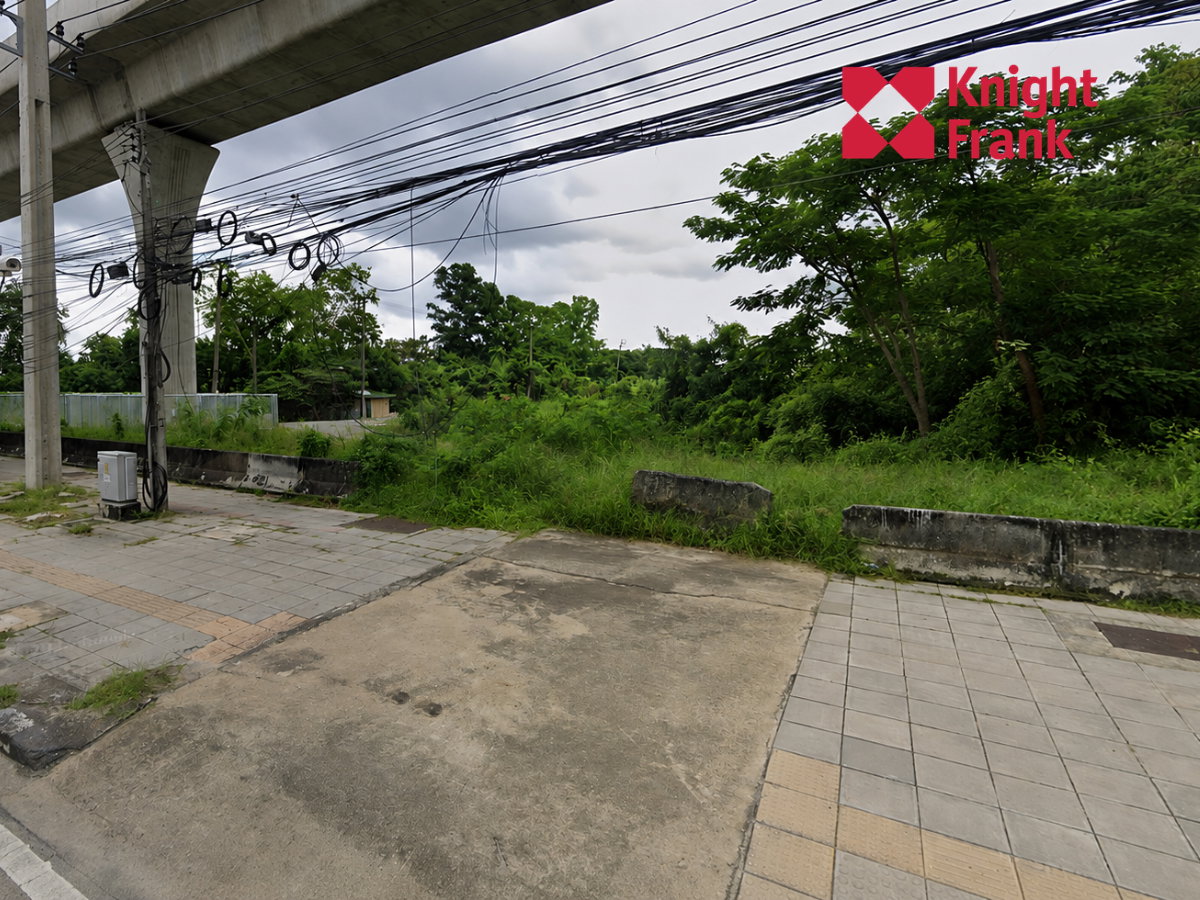 รูป ขายที่ดินติดถนนรามคำแหง ใกล้ MRT สถานีร่มเกล้า - รูปที่ 4/5