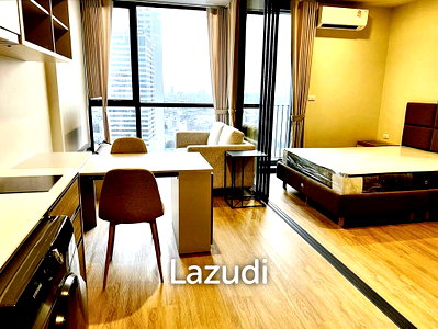 คอนโดให้เช่า : 1 Bedroom 1 Bathroom 33 SQ.M The Issara Sathorn