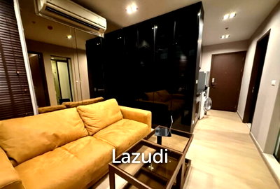 คอนโดให้เช่า : 41 sqm modern 2 bedroom condo in Rhythm Asoke Makkasan Bangkok