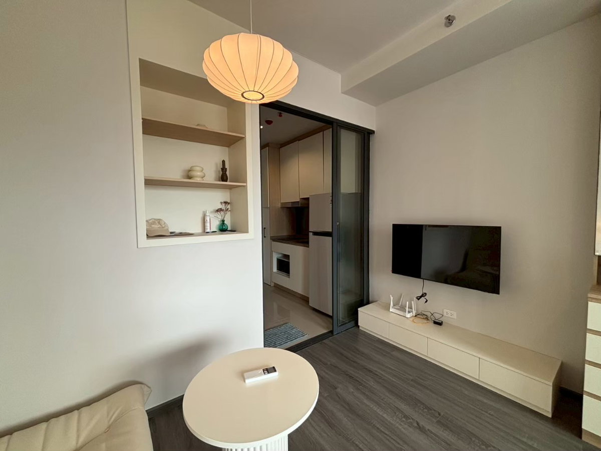 รูป For Sale: Ideo Sukhumvit-Rama 4 Brand new with nice decor unit - รูปที่ 4/13