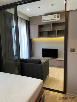 Condo with the Best Location M Jatujak near BTS Saphan Khwai