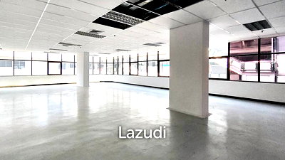 เช่าสำนักงาน วิทยาลัยอาชีวศึกษาเอี่ยมละออ : Office space for rent in Watthana