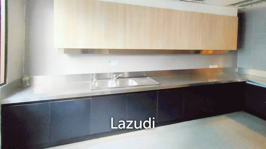 รูป Office space for rent in Sathorn - รูปที่ 17/17