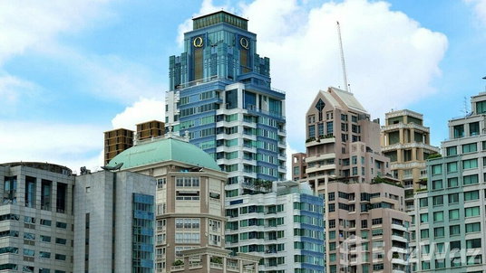 2 Bedroom Condo for sale at Q Langsuan  877982