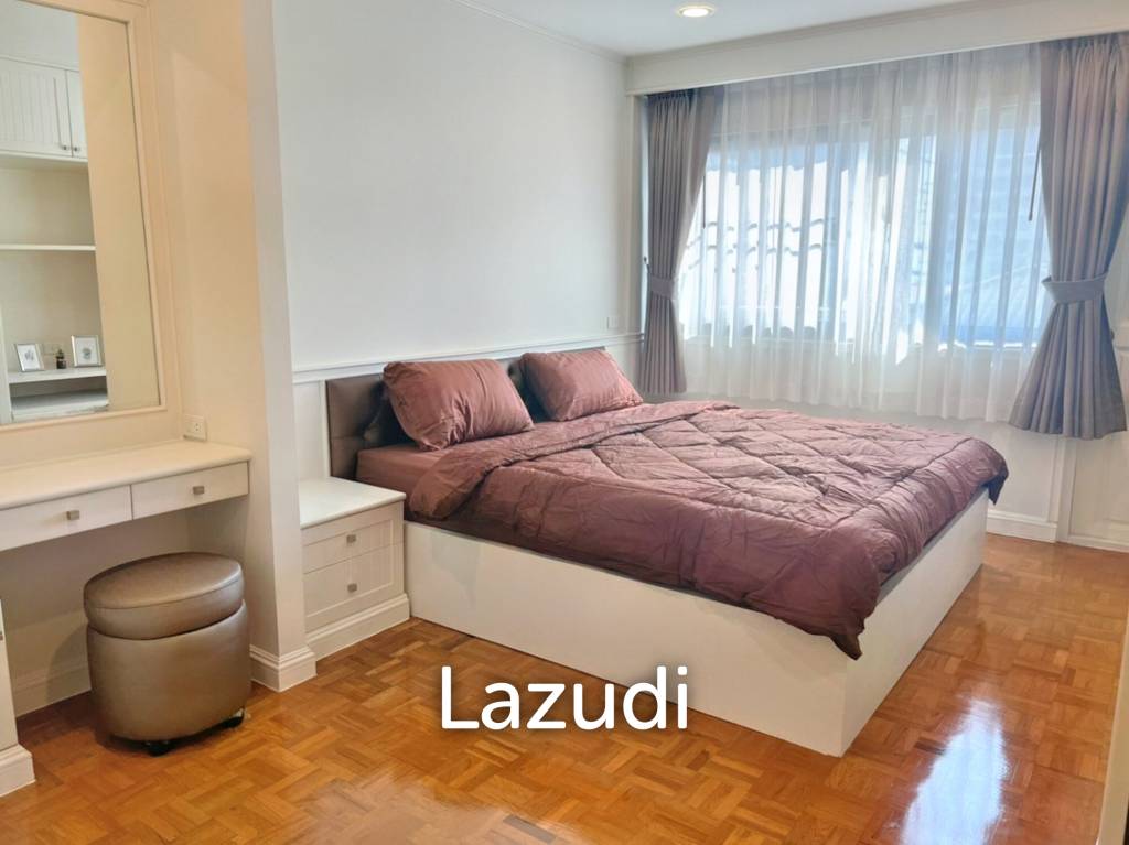 picture 100 Sqm 2 Bed 1 Bath Apartment For Rent - 7/11