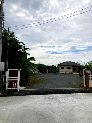 บ้านเดี่ยว ดอยสะเก็ด เชียงใหม่ : ขายบ้านนอกโครงการ พร้อมที่ดิน ดอยสะเก็ด-เชียงใหม่ น้ำไม่ท่วม รพ.ดอยสะเก็ด (H447) T.0946511456