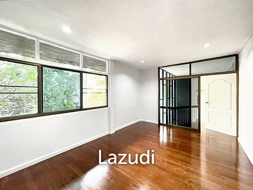 รูป Luxury Home Office in Huaykwang - รูปที่ 7/10