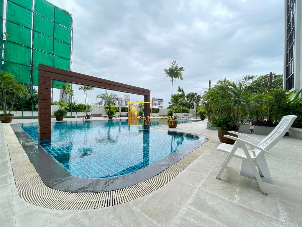 รูป Enormous 4 Bedroom Apartment Located in Phrom Phong Area - BR0765AP - รูปที่ 39/58
