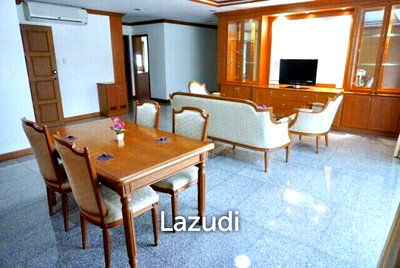 คอนโดให้เช่า : 2 Bed 3 Bath 240 Sqm Condo For Rent