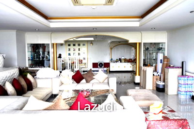 Condos for rent BTS Ekkamai : 4 Bed 3 Bath 350 SQ.M Oriental Towers