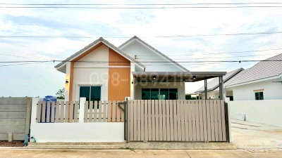 บ้านเดี่ยว ปทุมธานี : ขายบ้านเดี่ยว มือหนึ่ง ชั้นเดียว 2 หลัง มบ.ศิวลักษม์กรีนวิลล์ คลองหลวง ขนาด 39.3 และ 40 ตรว 3นอน 2น้ำ ต่อเติมครบ พร้อมเข้าอยู่