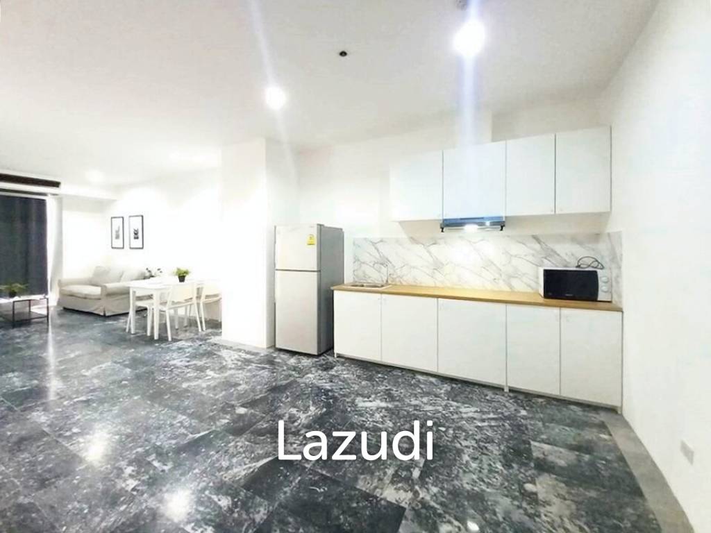 picture 81 sqm high floor condo in Khlong Tan Nuea Bangkok - 2/14