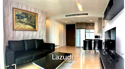 Condos for rent : 69 sqm modern 2 bedroom condo at Siri at Sukhumvit Phra Khanong Bangkok