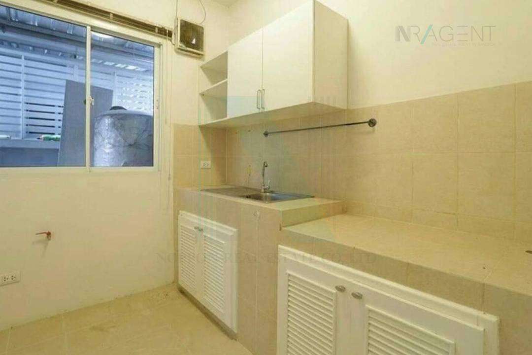รูป 📌 ขายทาวน์เฮาส์ โครงการ บ้านกลางเมือง เอสเซ้นส์ อ่อนนุช - วงแหวน 3 ชั้น 3 ห้องนอน 3 ห้องน้ำ - รูปที่ 4/8