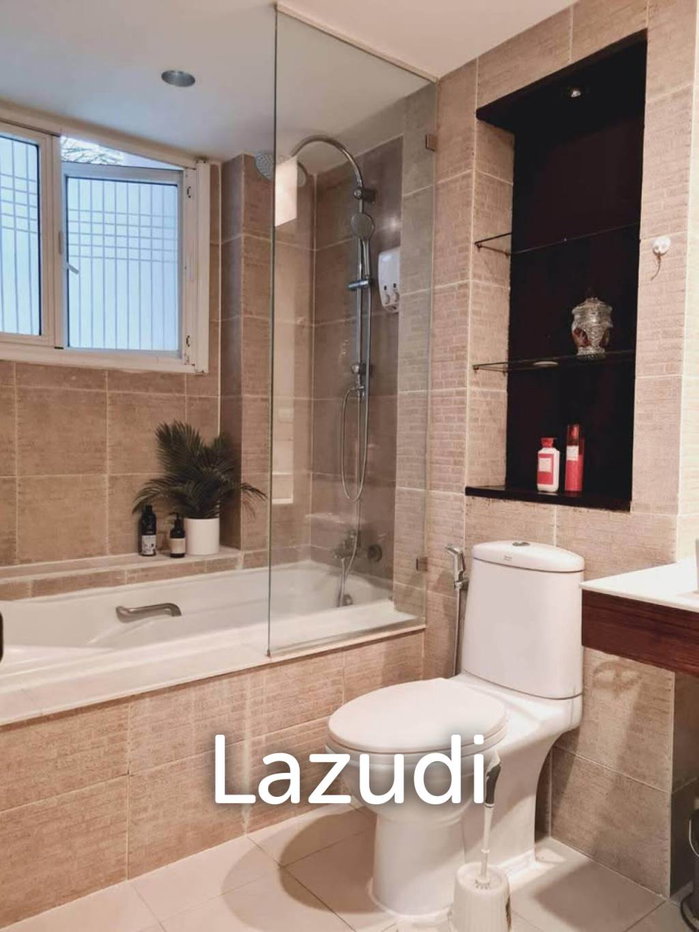 picture 2 Bed 2 Bath 107 SQ.M Avenue 61 Condominium - 8/8