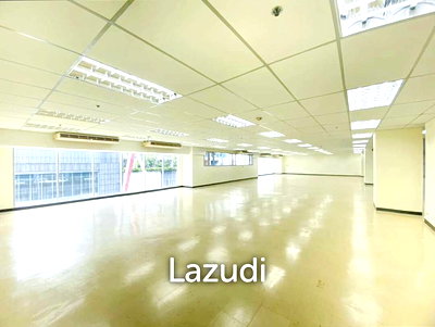 Office for rent Big C Extra Rama 4 : Office space for rent in Watthana
