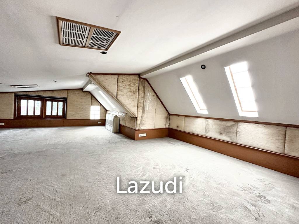 picture 6 Bed 6 Bath 500 SQ.M Townhouse in Thonglor - 5/7
