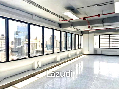 Office for rent Lumpini Park : 2 Restrooms 244 SQ.M Office at Skulthai Surawong Tower