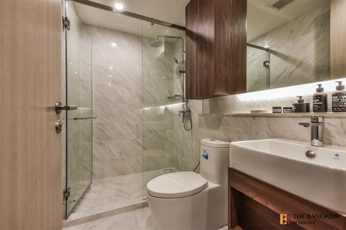 Great price, prime location Nares Private Residences near MRT Sam Yan Station