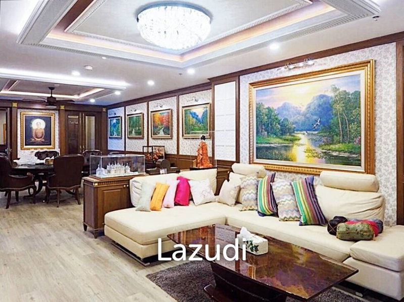 คอนโดให้เช่า : 3 Bed 4 Bath 246 SQ.M Supalai Prima Riva