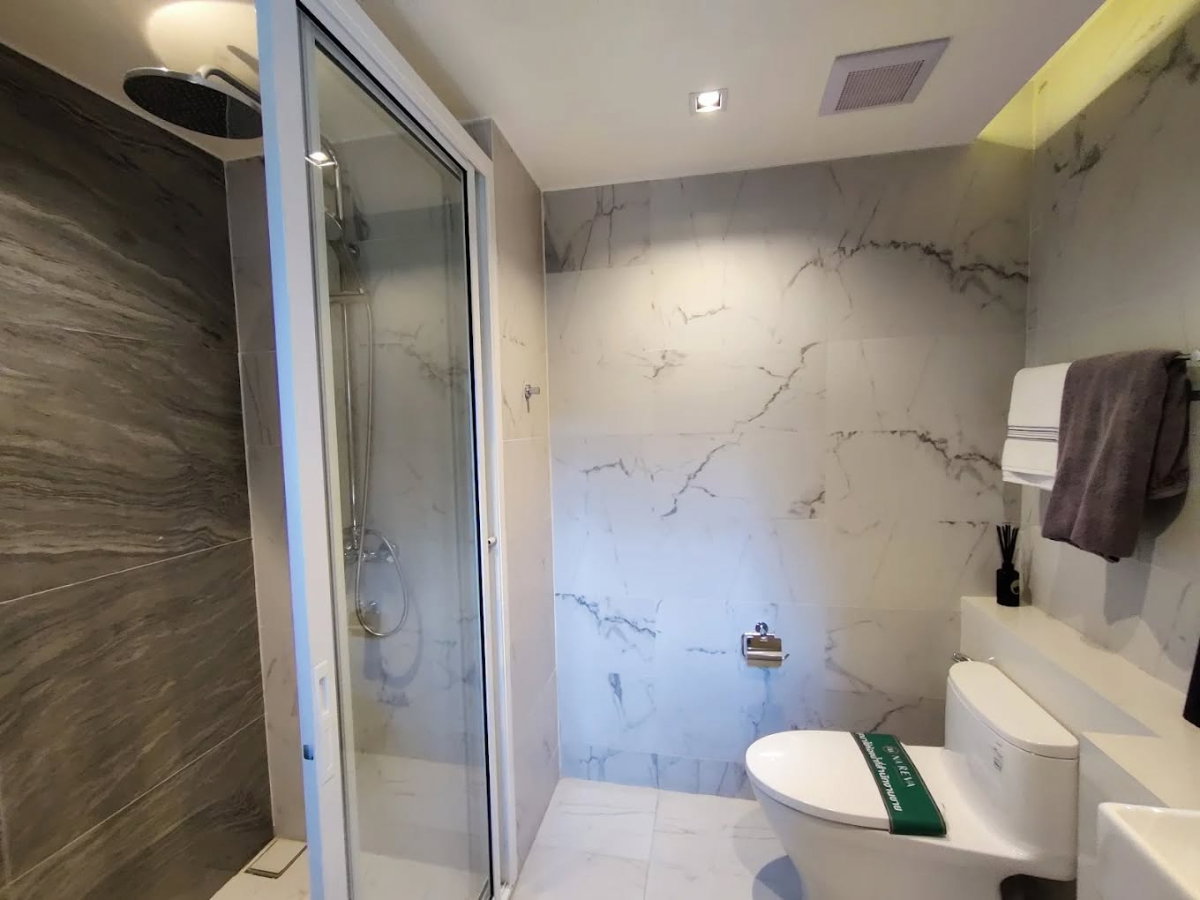 picture ✨ Luxury Duplex Condo for Rent ✨ Na Reva Charoennakhon 🏙️ - 10/10