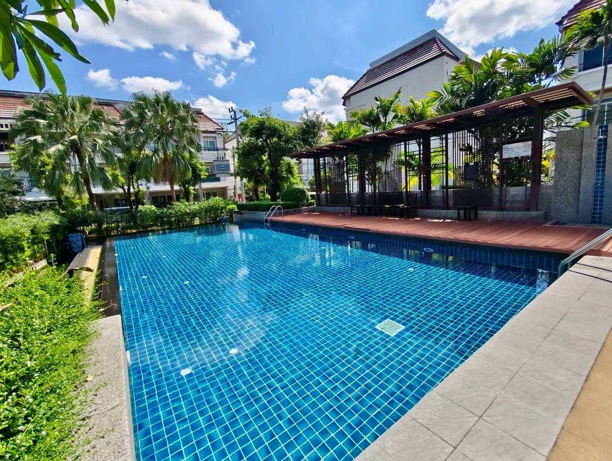 รูป ให้เช่า Townhome 3 ชั้น Baan Klang Muang Urbanion Srinakarin ทำเลศรีนครินทร์ ใกล้รถไฟฟ้าและห้างใหญ่ เดินทางสะดวก - รูปที่ 22/29