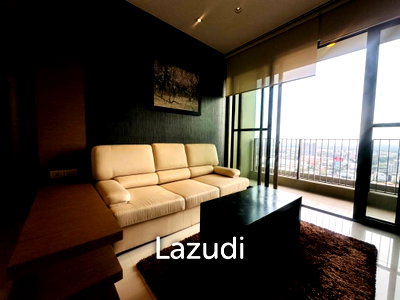 คอนโดให้เช่า : Luxurious 1-Bedroom Condo with Stunning City Views