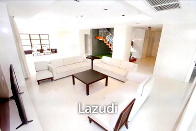 คอนโดให้เช่า : 4 Bed 4 Bath 385 SQ.M Royal Residence Park