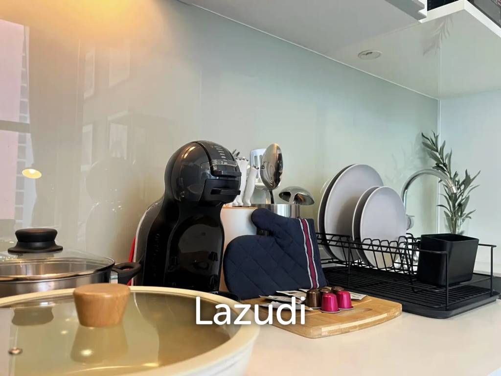 รูป 34 sqm high-floor condo at Chewathai Residence Asoke Makkasan Bangkok - รูปที่ 8/12
