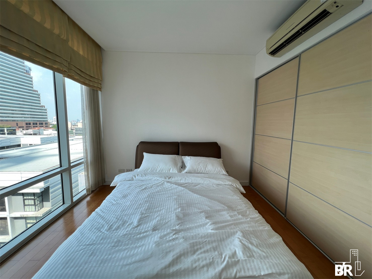 picture Premium Unit Close to All Conveniences Fullerton near BTS Ekkamai - 2/10