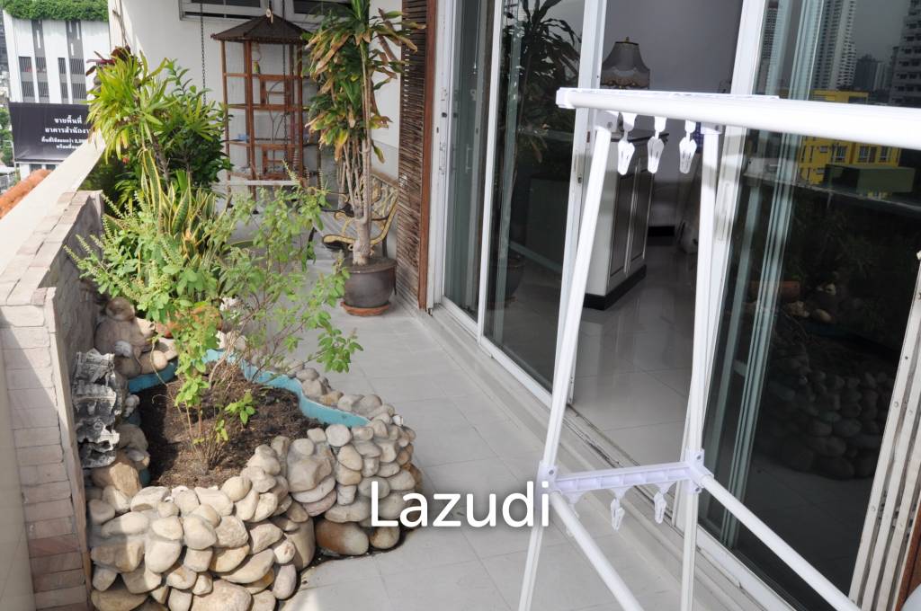 picture 4 Bed 3 Bath 350 SQ.M Oriental Towers - 13/25