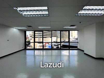 เช่าสำนักงาน ถนนอโศก : สำนักงานให้เช่าขนาด 77 ตร.ม. ย่านคลองเตยเหนือ ในอาคารสำนักงานใจกลางวัฒนา