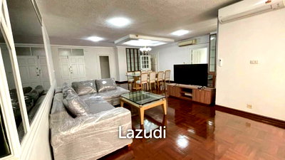 คอนโดให้เช่า : 250 sqm 3 Bed Condo on 9th Floor at Vanicha Park Langsuan Lumpini Bangkok