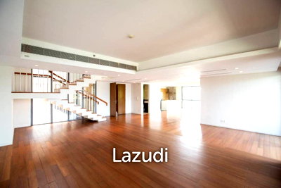 คอนโดให้เช่า : 453 SQ.M. 3 Bed 4 Bath Triplex at The Pano