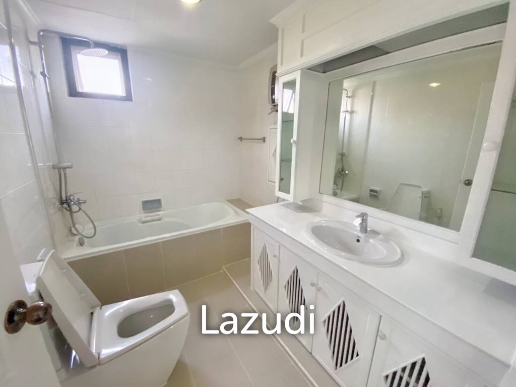 picture 3 Bed 4 Bath 320 SQ.M at Charan Tower - 18/20