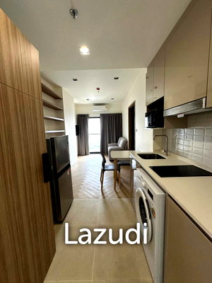 คอนโดให้เช่า : 33.3 sqm high floor condo at Na Reva Charoennakhon Samre Thon Buri