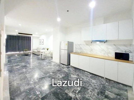 รูปภาพ 81 sqm high floor condo in Khlong Tan Nuea Bangkok