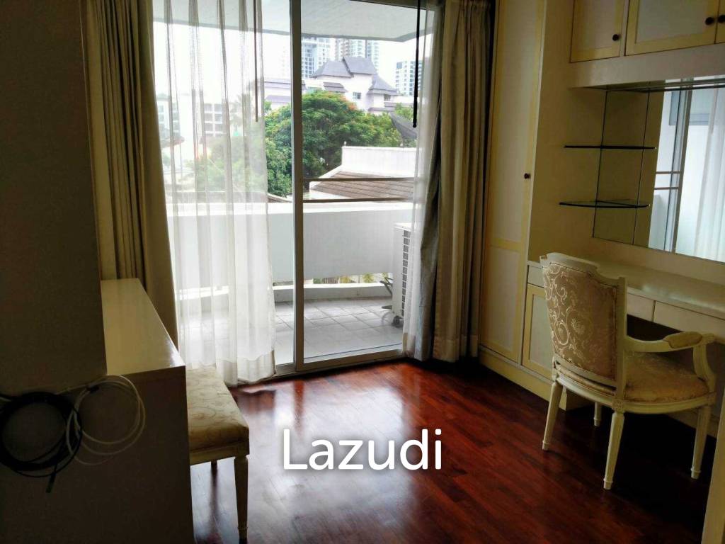 picture 2 Bed 3 Bath 240 Sqm Condo For Rent - 2/17