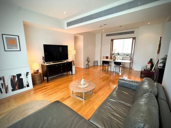 picture Available For Rent | 3 Bedroom Condo at Millennium Residence - 2/10