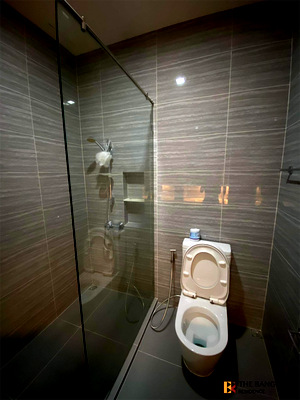 Condos for sale : Condo with the Best Location M Jatujak near BTS Saphan Khwai