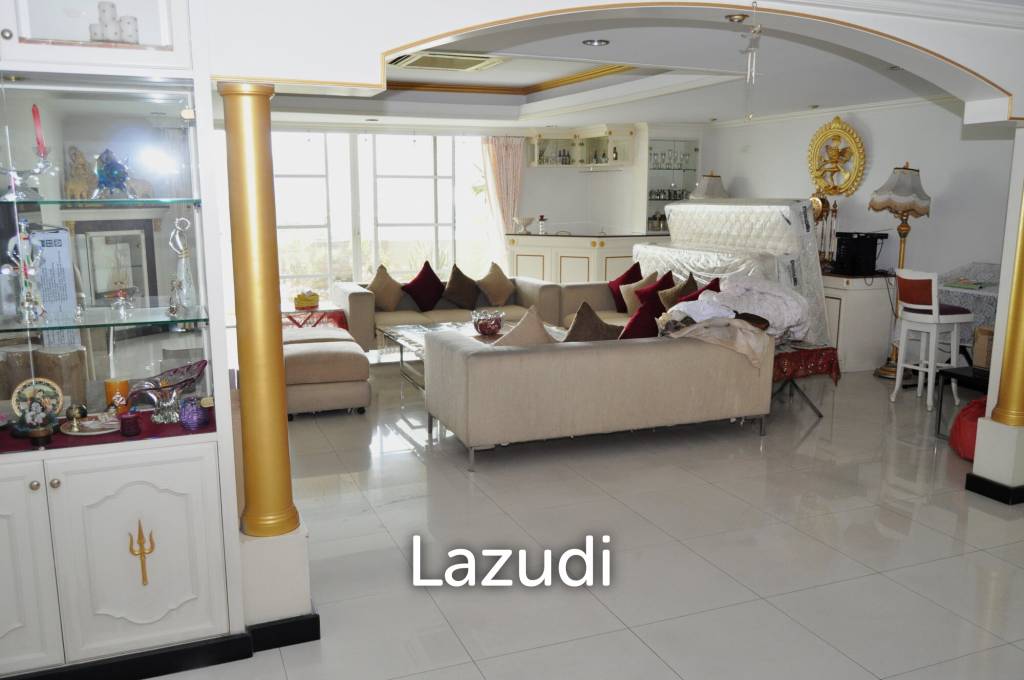 picture 4 Bed 3 Bath 350 SQ.M Oriental Towers - 8/25
