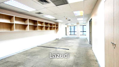 เช่าสำนักงาน วิทยาลัยสารพัดช่างธนบุรี : Office space for rent in Pathumwan