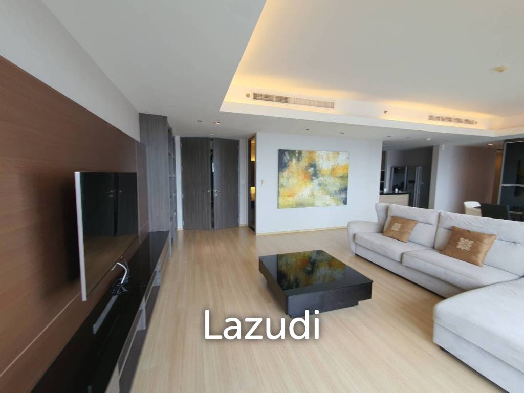รูป Luxurious High-Rise Condo in Sathorn Bangkok - รูปที่ 1/18