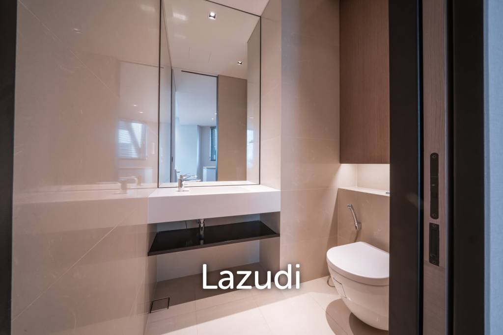 รูป 160 sqm riverfront condo Banyan Tree Residences Riverside Bangkok Khlong San - รูปที่ 37/45