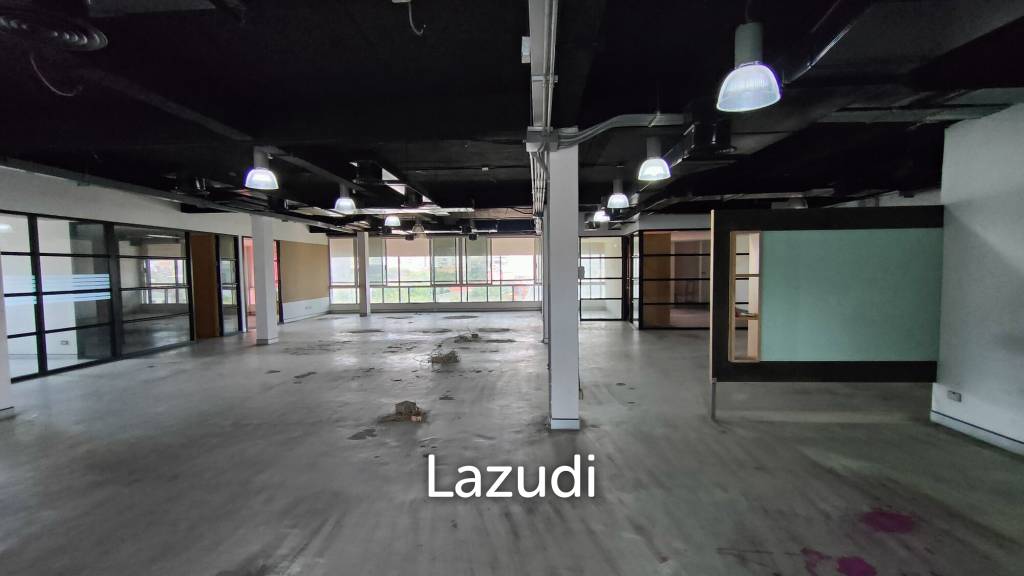 picture Office for Rent in Thung Maha Mek, Sathon - 3/8