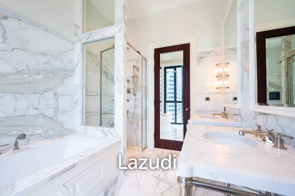 picture Luxurious 2BR Condo at 98 Wireless Bangkok - 15/19