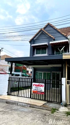 Townhouses for sale Save One Go Market : 3 Bedroom Townhouse for sale at Ratchathanee 7  6242818