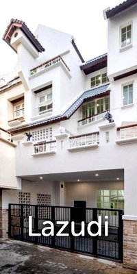 Townhouses for rent สวนสมเด็จพระนางเจ้าสิริกิติ์ฯ : 5 Bedroom 6 Bathroom 400 SQ.M Busarakum place