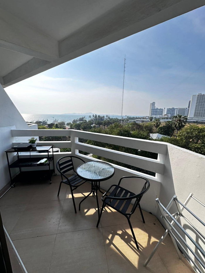 รูป 🔥ขาย Pattaya Jomtien Condotel พัทยา จอมเทียน คอนโดเทล  ✨ ห้องใหญ่ วิวทะเล ติดหาด เดินไปทะเลได้เพียง 150 เมตร - รูปที่ 6/6